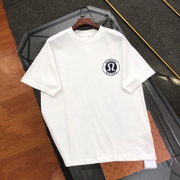 ブランドTシャツ正面デザイン